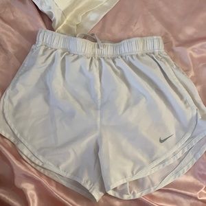 Size small white nike dry fit shorts